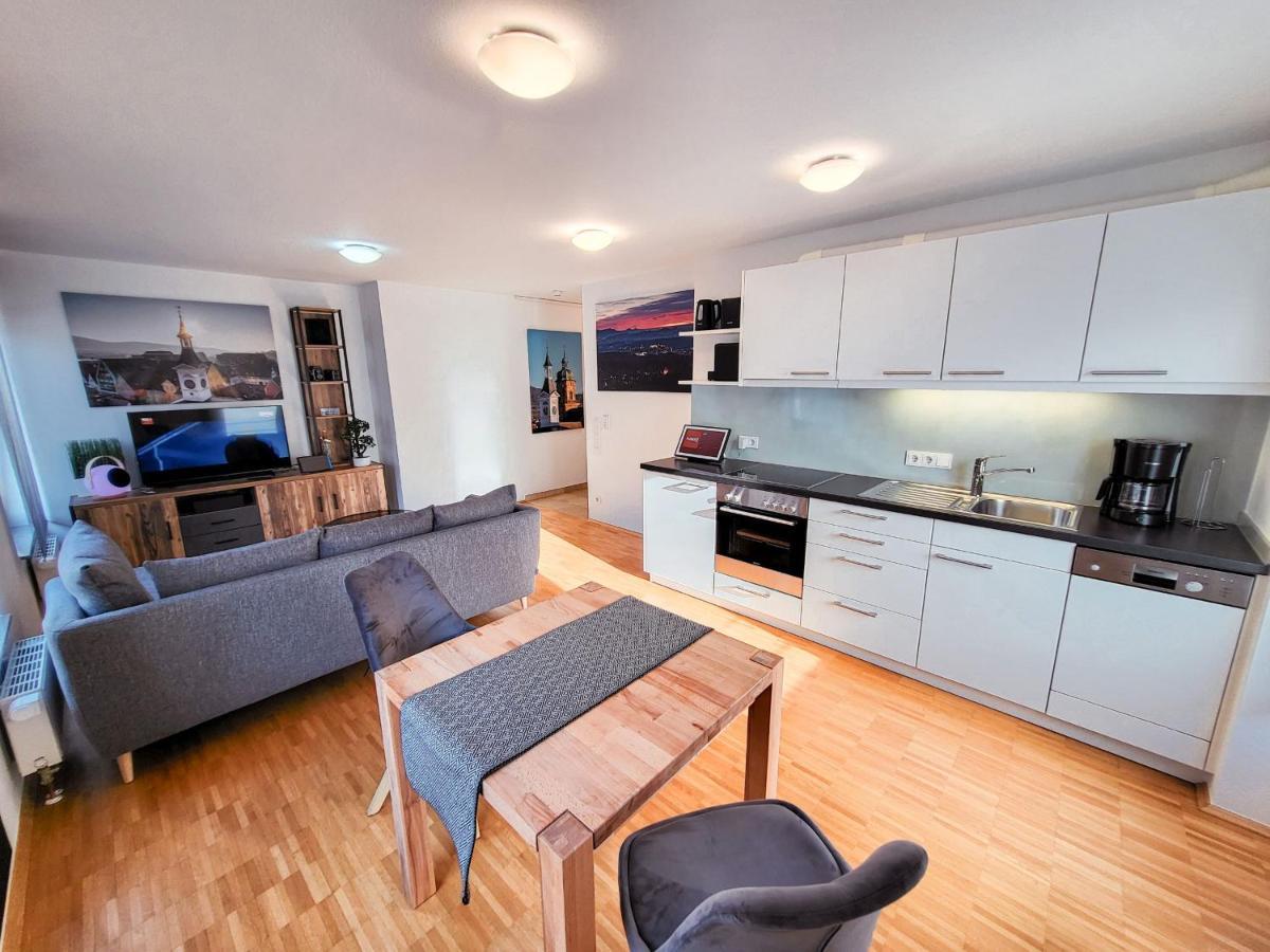 Zentrale Ferienwohnung In Aalen City Mit 4-Sternen Экстерьер фото